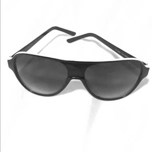 Dicks Cottons Black and White Sunglasses 😎